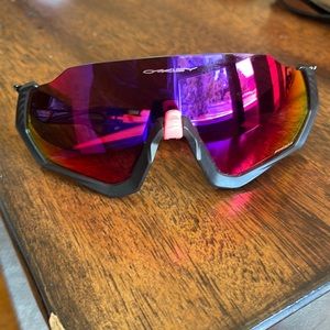 AUTHENTIC OAKLEY FLIGHT JACKET SUNGLASSES WITH PRIZM LENSES